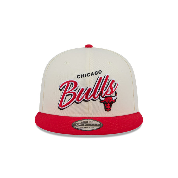 New Era 9Fifty NBA 2-Tone Script Chicago Bulls Chrome White