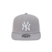 New Era 9Seventy Trucker MLB Contrast Grey New York Yankees