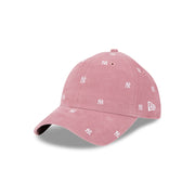 New Era Casual Classic MLB Cord Monogram New York Yankees Cosmetic Pink