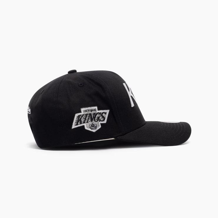 Mitchell & Ness NBA Pro Pinch Evergreen Team Script Sacramento Kings