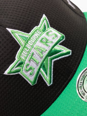 Mitchell & Ness BBL Youth On Field Low Pro Melbourne Stars Black