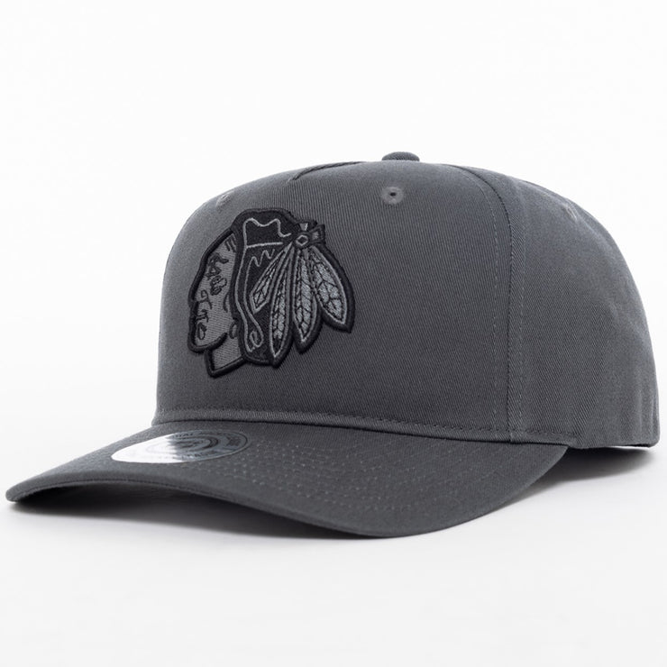 Majestic Deadstock NHL Tonal Stark Chicago Blackhawks Grey