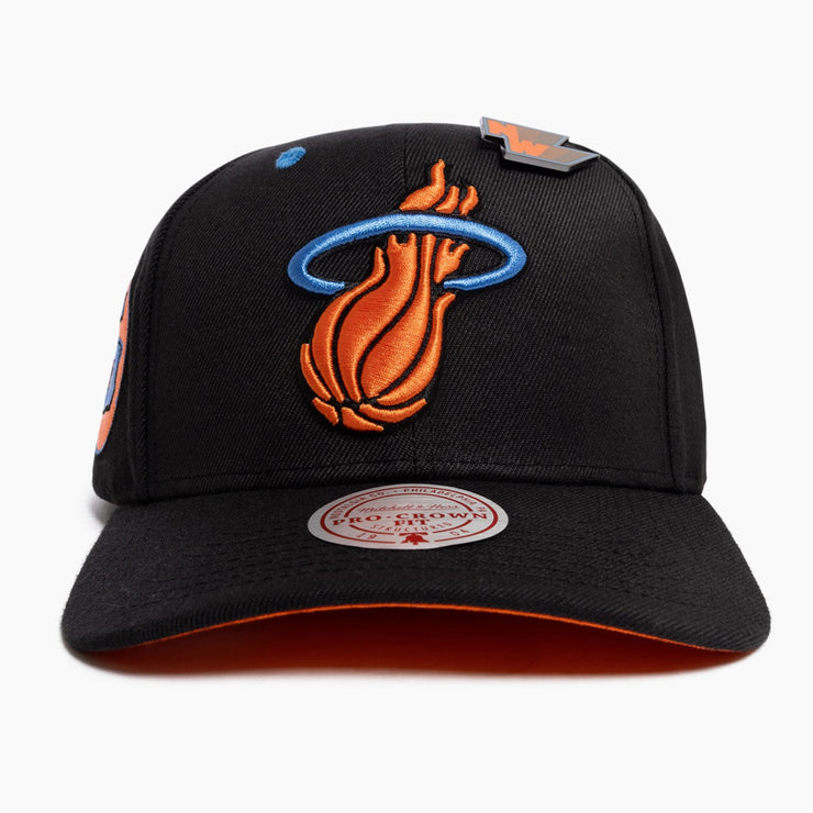 Mitchell & Ness NBA Pro Crown Double Team Miami Heat