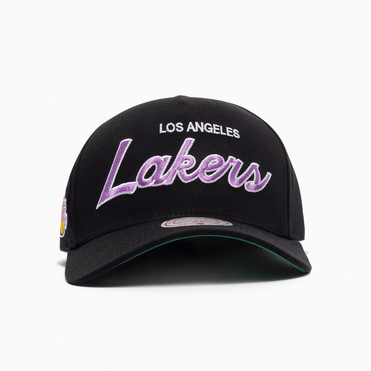 Mitchell & Ness NBA Pro Pinch Evergreen Team Script Los Angeles Lakers