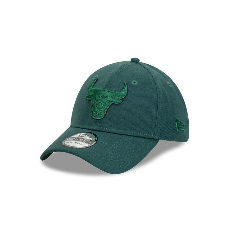 New Era 39Thirty NBA Dark Green Tonal Chicago Bulls