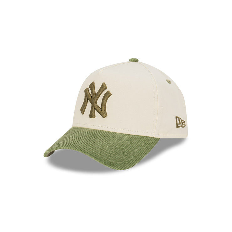 New Era 9Forty A-Frame MLB New York Yankees Chrome Olive