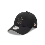 New Era 9Forty Clothstrap MLB Dashmark Seasonal New York Yankees Ash Brown