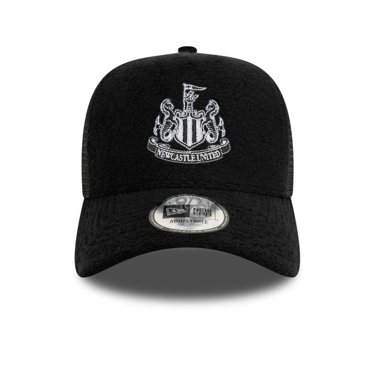 New Era 9Forty E-Frame Trucker EPL Terry Cloth Newcastle United FC Black