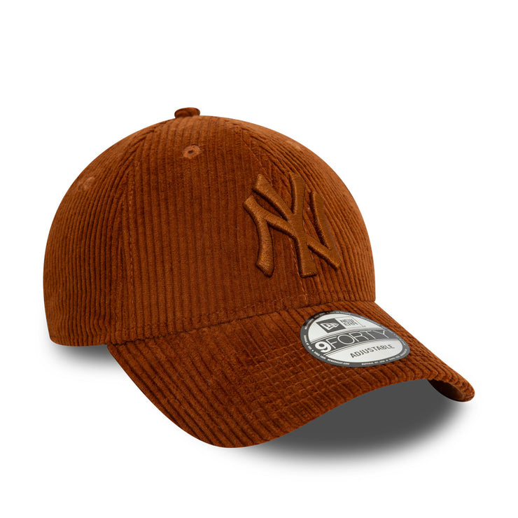 New Era 9Forty MLB New York Yankees Brown Cord