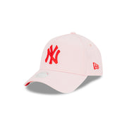 New Era Womens 9Forty A-Frame Strawberry Jam New York Yankees