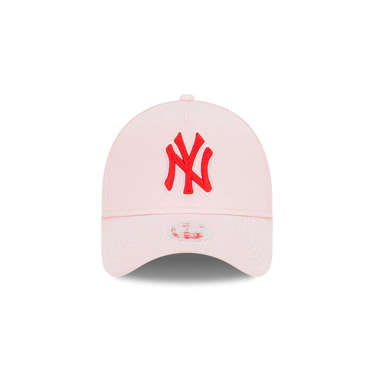 New Era Womens 9Forty A-Frame Strawberry Jam New York Yankees