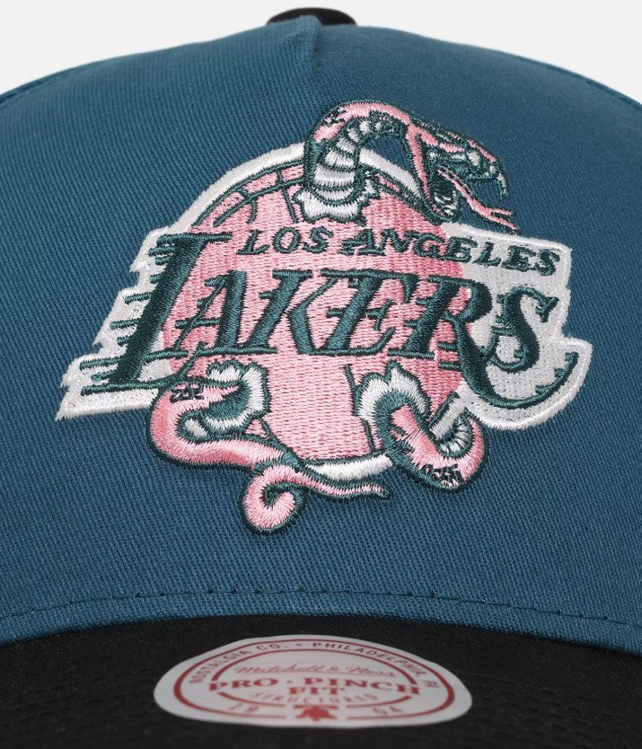 Mitchell & Ness NBA Pro Pinch Deep Emerald Los Angeles Lakers Black